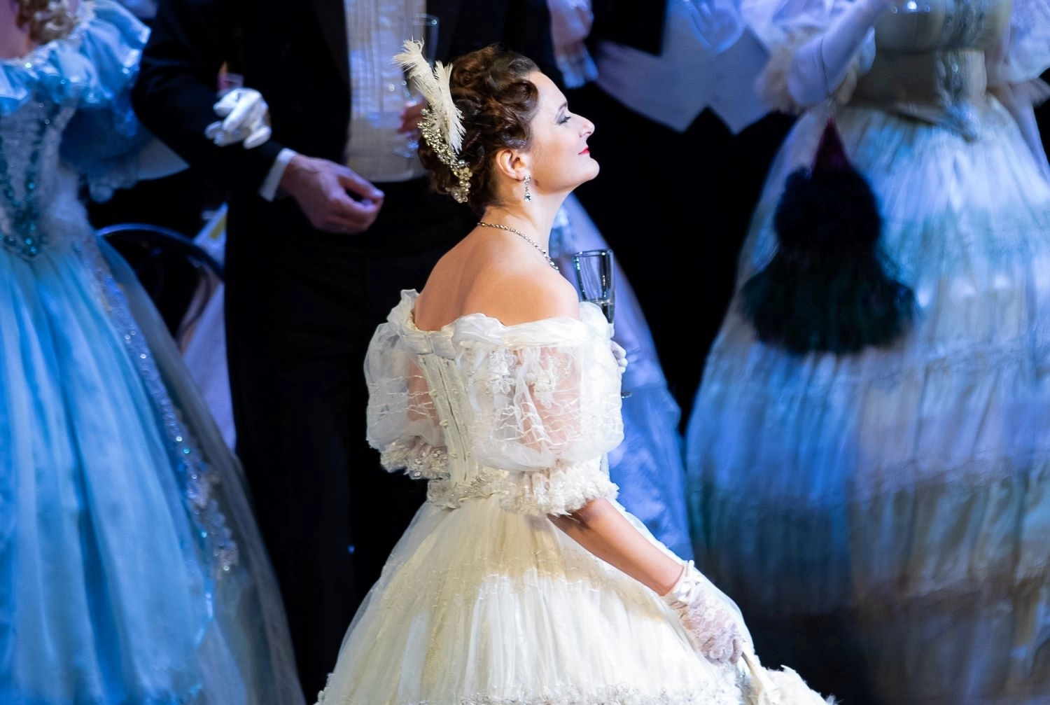 Опера «Травиата» с тифлокомментированием