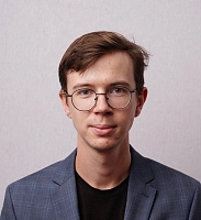 Автор Вячеслав Шкурихин