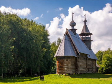 Превью публикации Тактильная деревня: как музей в Костроме адаптировал экспозицию деревянного зодчества
