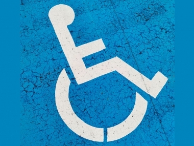 превью публикации Дети с инвалидностью могут получить право на медпомощь вне очереди