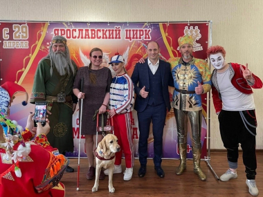 превью публикации В Ярославле цирковую программу адаптировали для незрячих людей